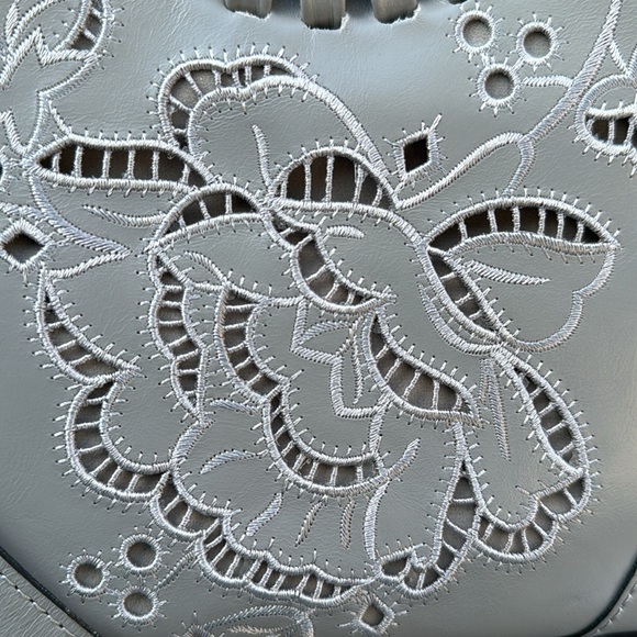 Patricia Nash Fall Lace Leather Lyon Satchel Crossbody Formal Grey - Picture 4 of 8